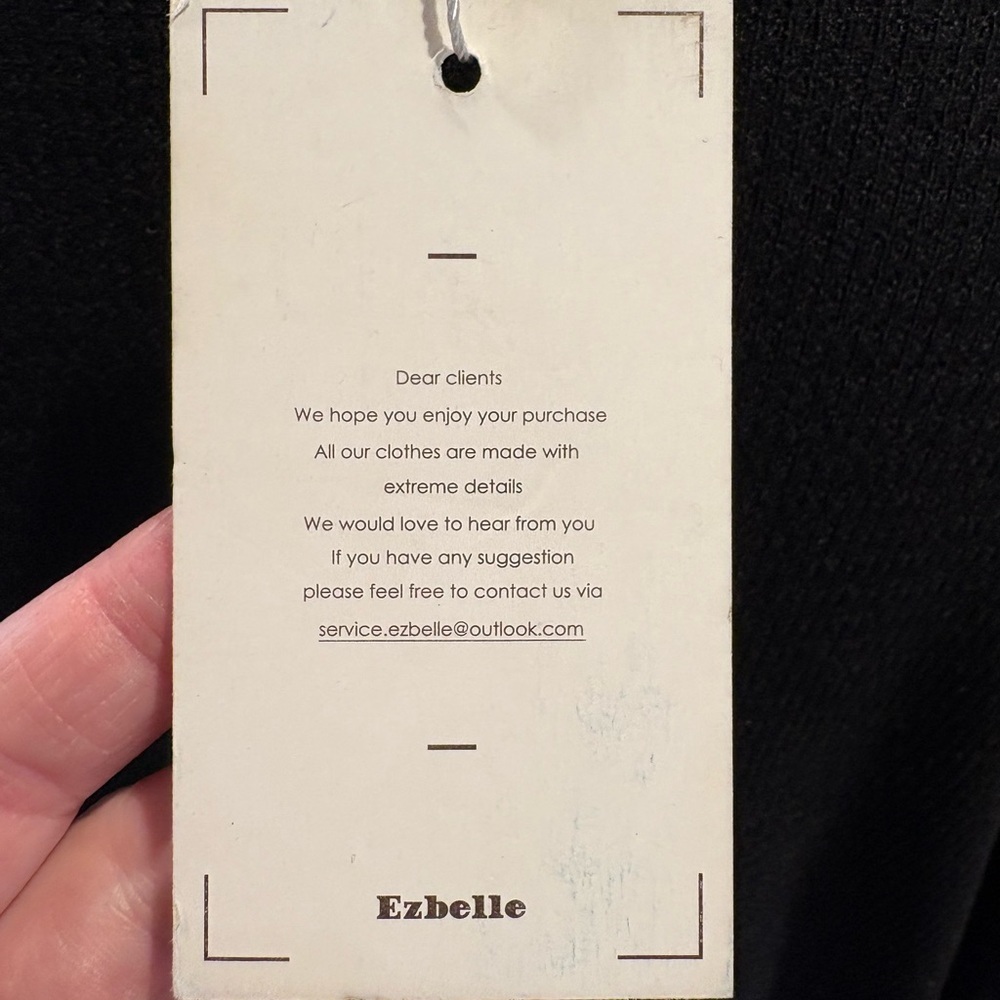 Ezbelle Elegant Black Knit Top - Picture 5 of 6